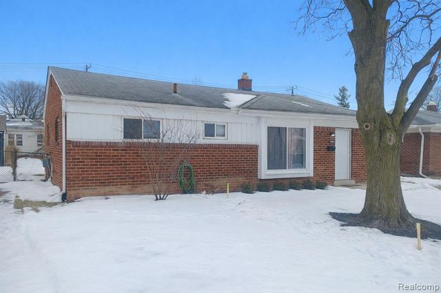 21734 Eastwood Court, Warren, MI 48089