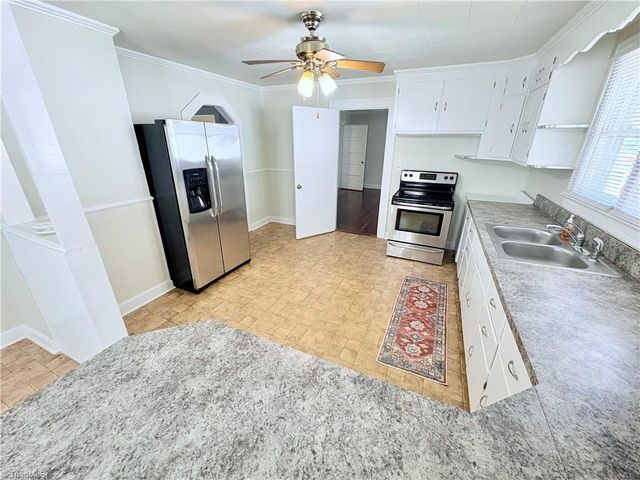 1604 Walker Place, High Point, NC 27260