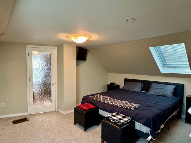 704 S 12th Street, Olivia, MN 56277