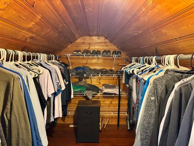 704 S 12th Street, Olivia, MN 56277