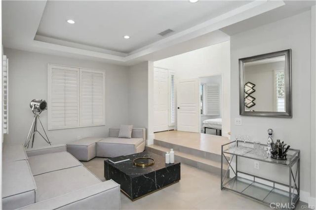 23679 Ridgeway, Mission Viejo, CA 92692