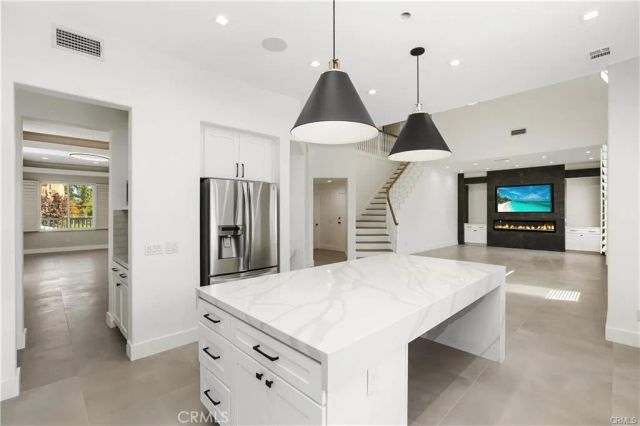 23679 Ridgeway, Mission Viejo, CA 92692