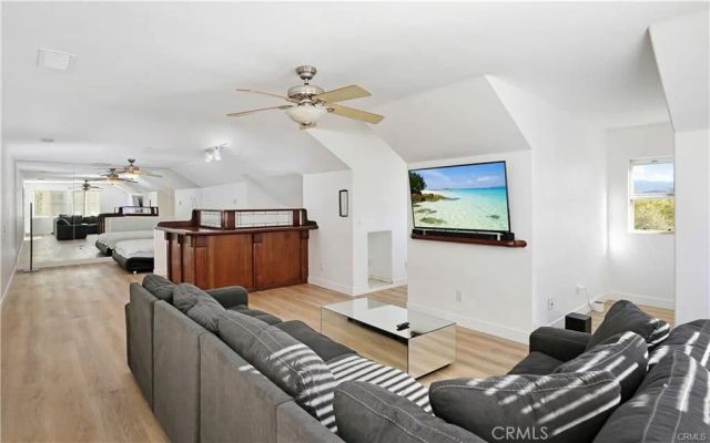 23679 Ridgeway, Mission Viejo, CA 92692