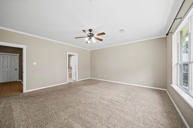 2452 Ripplewood Drive, Conroe, TX 77384