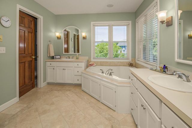 13939 Ember Way, Apple Valley, MN 55124