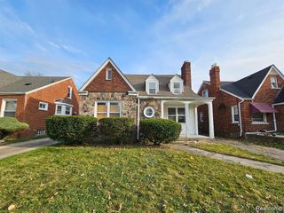 10326 Beaconsfield Street, Detroit, MI 48224