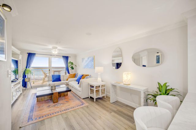 670 Nautilus Court 202, Fort Walton Beach, FL 32548