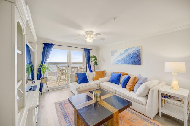 670 Nautilus Court 202, Fort Walton Beach, FL 32548