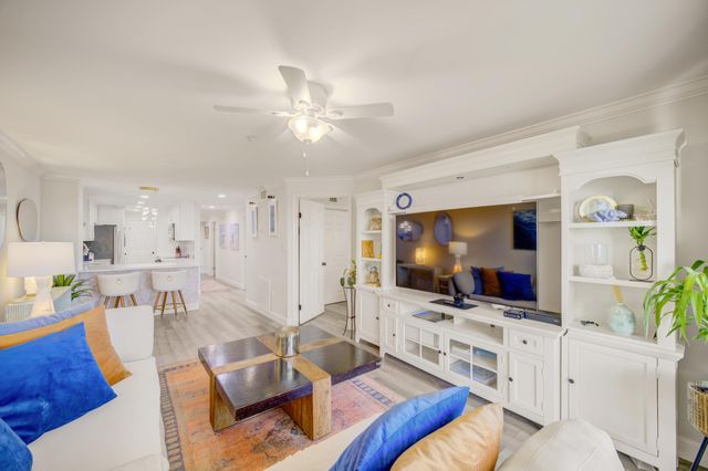 670 Nautilus Court 202, Fort Walton Beach, FL 32548