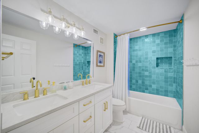 670 Nautilus Court 202, Fort Walton Beach, FL 32548