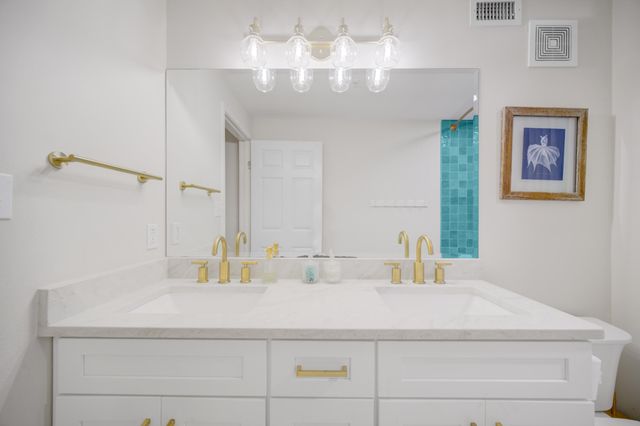 670 Nautilus Court 202, Fort Walton Beach, FL 32548