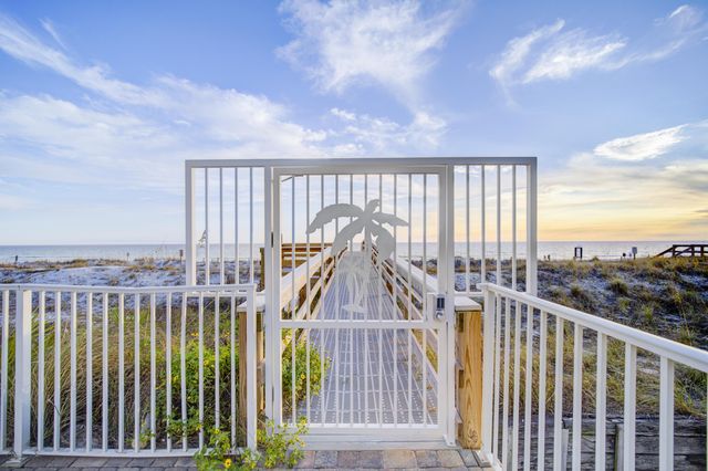 670 Nautilus Court 202, Fort Walton Beach, FL 32548