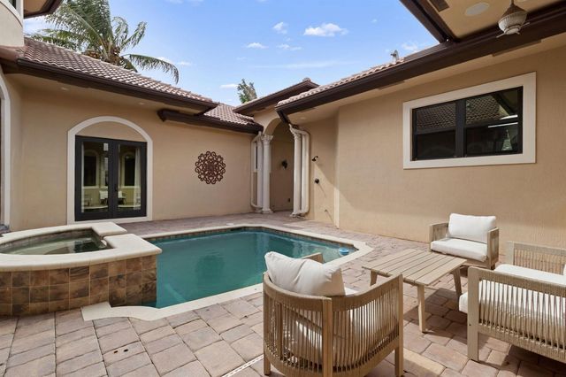 4190 Gleneagles Drive, Boynton Beach, FL 33436