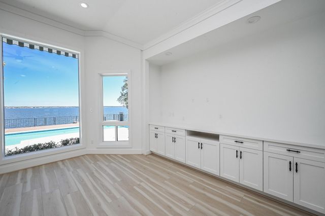 3742 Walden Estates Drive, Montgomery, TX 77356