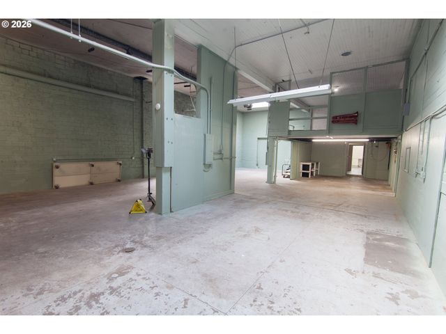 1200 N Killingsworth St, Portland, OR 97217