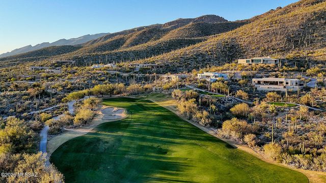 10030 E Sabino Estates Drive, Tucson, AZ 85749