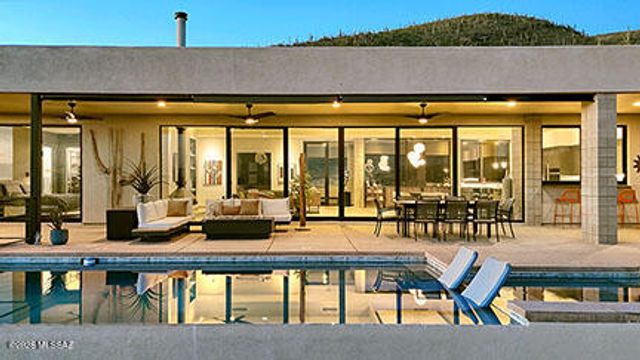 10030 E Sabino Estates Drive, Tucson, AZ 85749