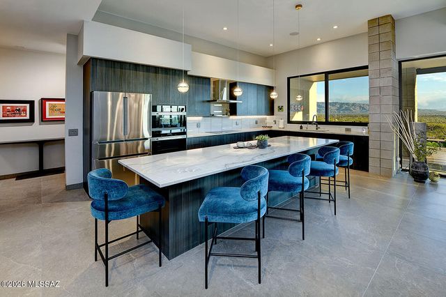 10030 E Sabino Estates Drive, Tucson, AZ 85749