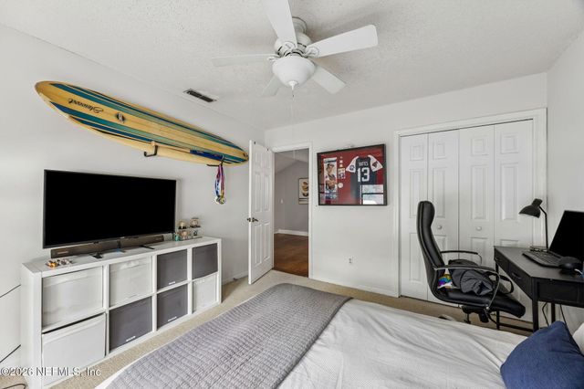 11563 SEDGEMOORE Drive, Jacksonville, FL 32223
