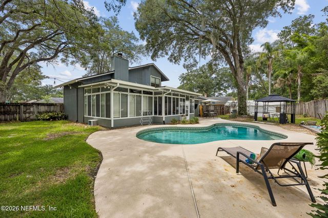 11563 SEDGEMOORE Drive, Jacksonville, FL 32223