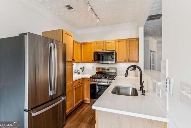 1429 Bay Overlook Drive, Woodstock, GA 30188