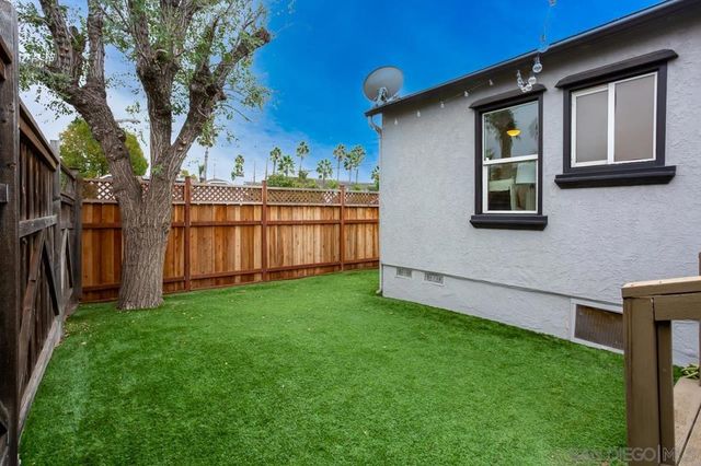 3848 Monroe Avenue, San Diego, CA 92116