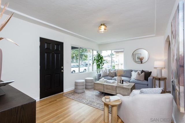 3848 Monroe Avenue, San Diego, CA 92116