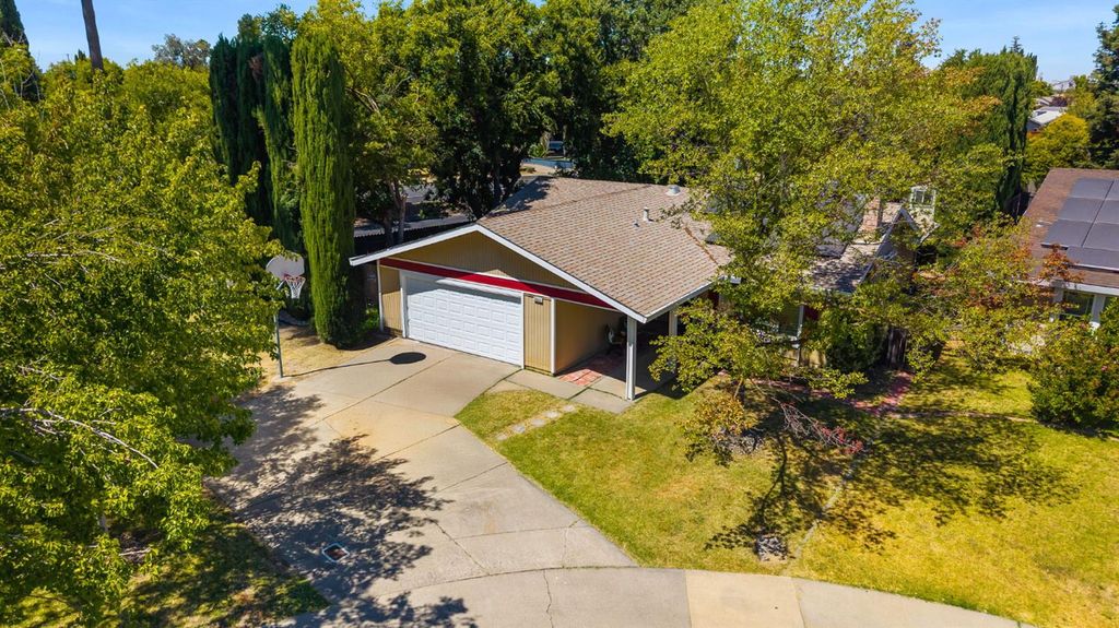 2889 Greycalls Ct, West Sacramento, CA 95691