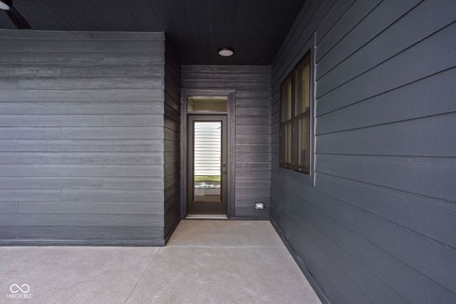 1660 Delmonte Rail Drive, Westfield, IN 46074