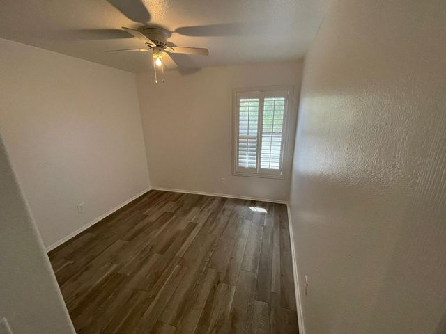 2460 E Whitten Street, Chandler, AZ 85225