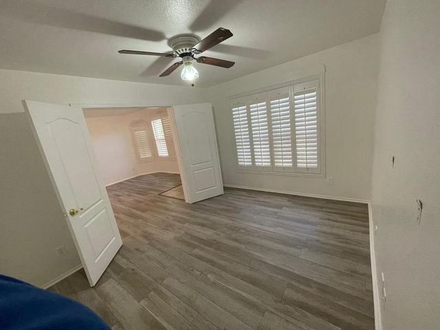 2460 E Whitten Street, Chandler, AZ 85225