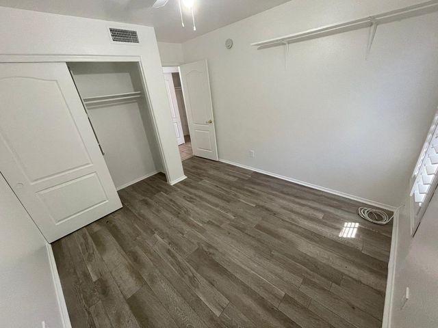 2460 E Whitten Street, Chandler, AZ 85225