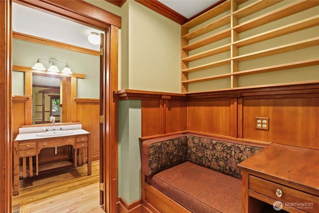 923 Olympia Avenue NE, Olympia, WA 98506