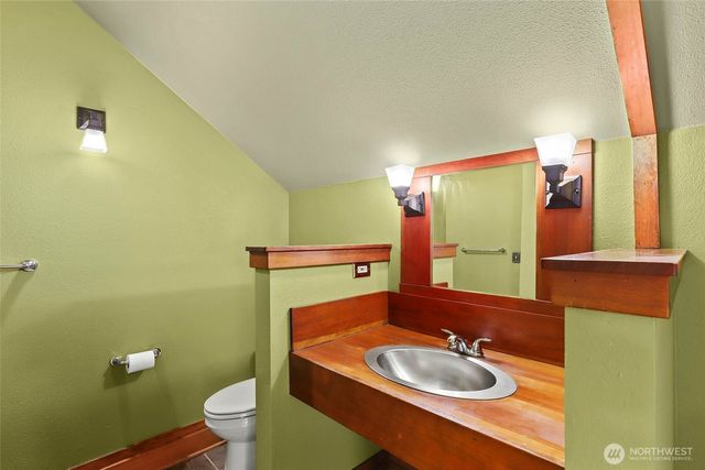923 Olympia Avenue NE, Olympia, WA 98506