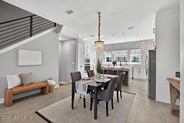 1625 BRIDGETON Drive, Jacksonville, FL 32207