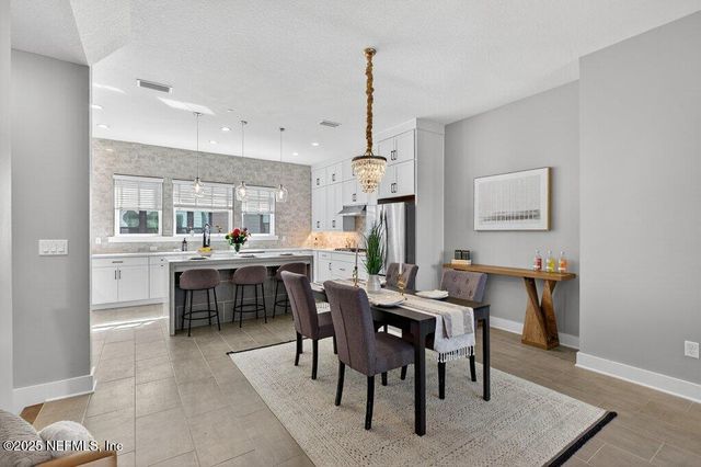 1625 BRIDGETON Drive, Jacksonville, FL 32207