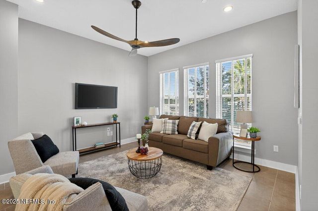 1625 BRIDGETON Drive, Jacksonville, FL 32207