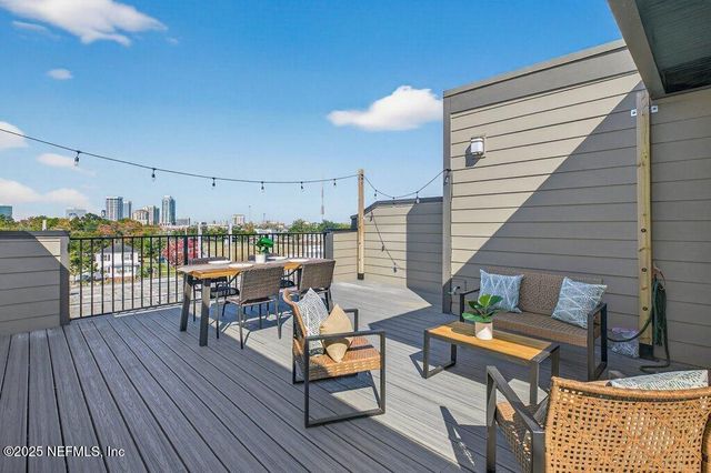 1625 BRIDGETON Drive, Jacksonville, FL 32207