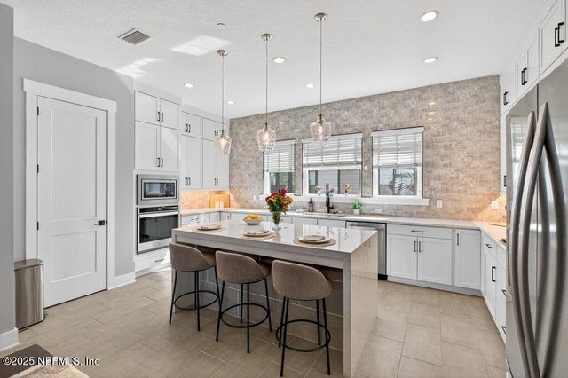 1625 BRIDGETON Drive, Jacksonville, FL 32207