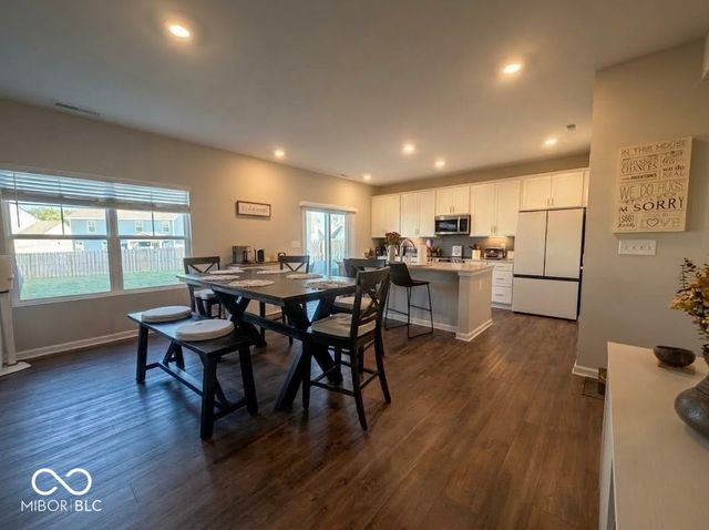 1593 Vision Court, Danville, IN 46122