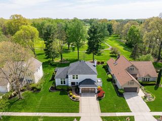2097 Thistlewood Drive, Columbus, OH 43235