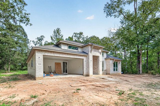 12125 Oak Leaf Road, Conroe, TX 77303
