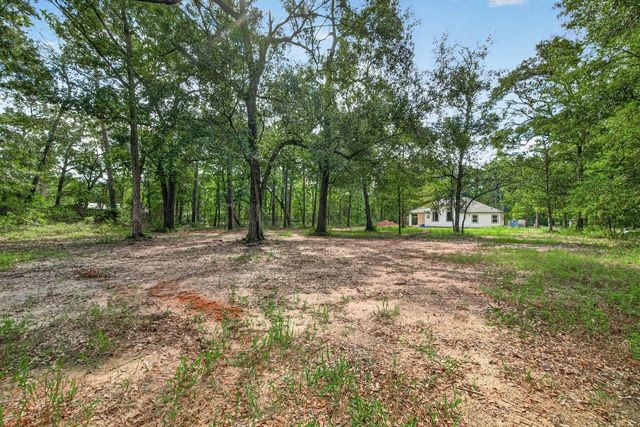 12125 Oak Leaf Road, Conroe, TX 77303