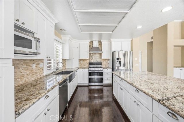 5179 Via Malaguena, Oceanside, CA 92057