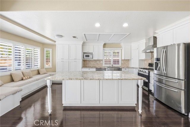 5179 Via Malaguena, Oceanside, CA 92057