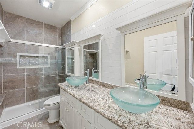 5179 Via Malaguena, Oceanside, CA 92057