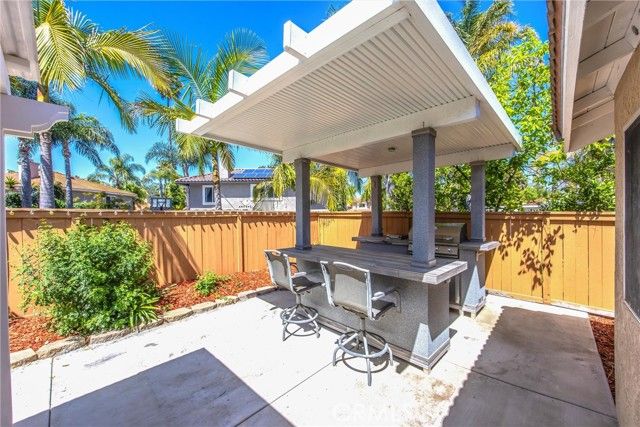 5179 Via Malaguena, Oceanside, CA 92057