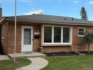 35622 Minton Street, Livonia, MI 48150