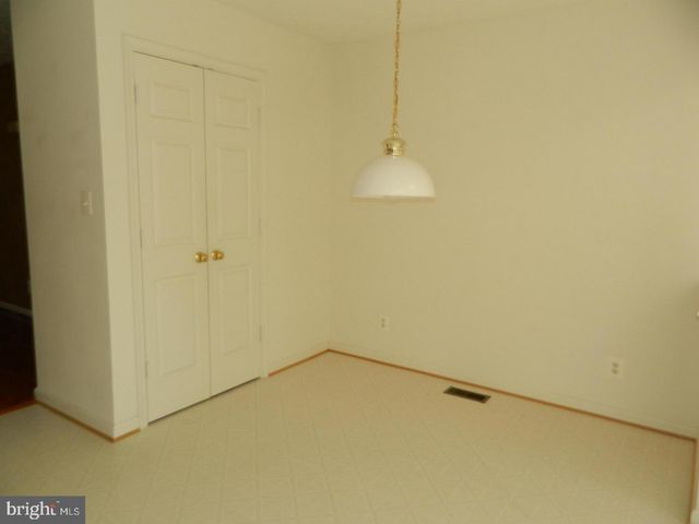 609 KENSINGTON DR, Fredericksburg, VA 22405