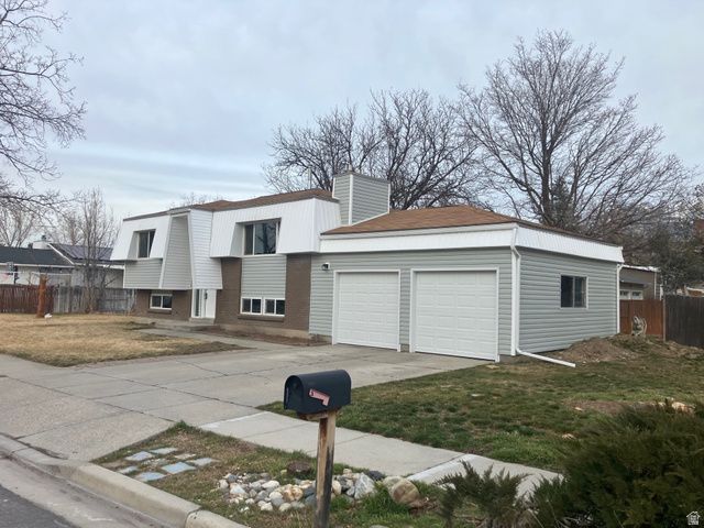 9587 S 1040 E, Sandy, UT 84094